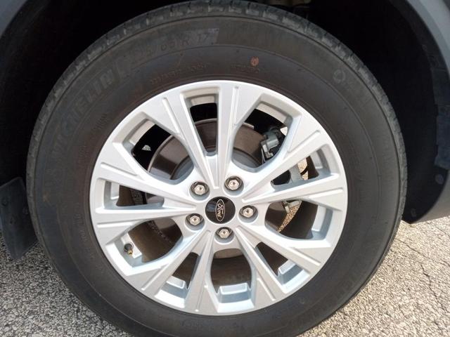 Photo of 2024 Agate Black Metallic Ford Escape