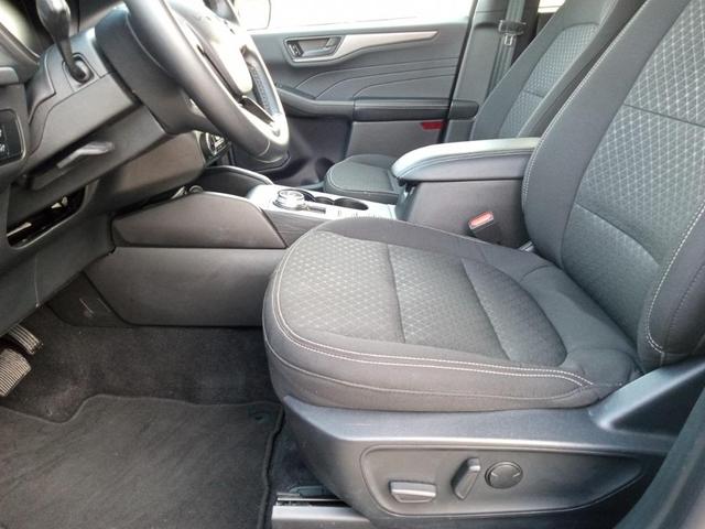Photo of 2024 Agate Black Metallic Ford Escape