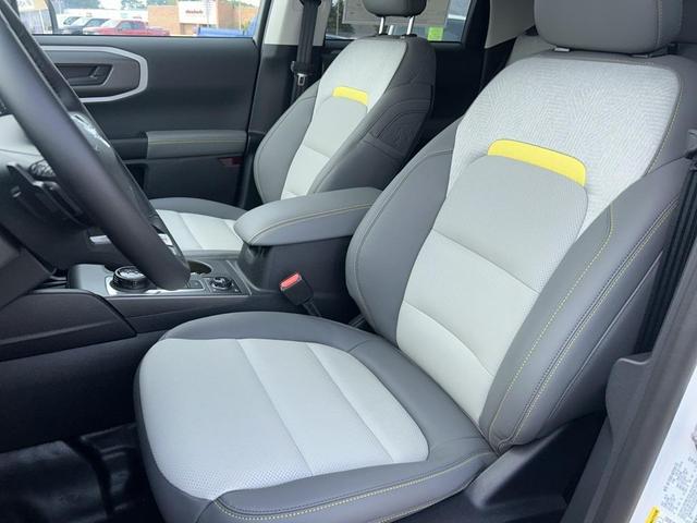 Photo of 2025 Oxford White Ford Bronco Sport