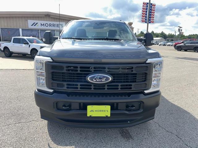 Photo of 2025 Gray Ford F-250