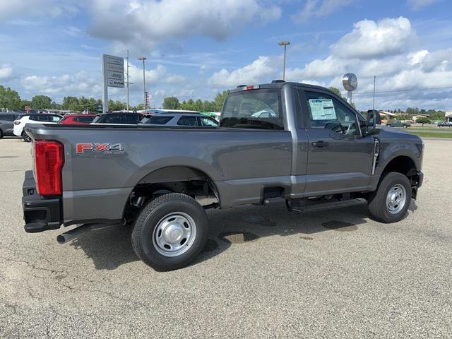 Photo of 2025 Gray Ford F-250