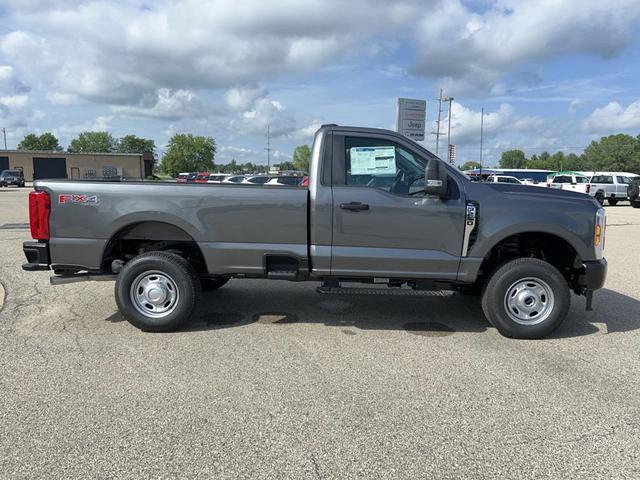 Photo of 2025 Gray Ford F-250