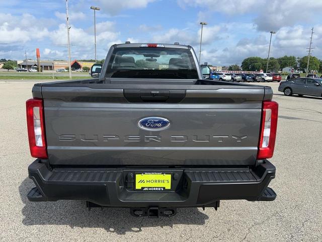 Photo of 2025 Gray Ford F-250