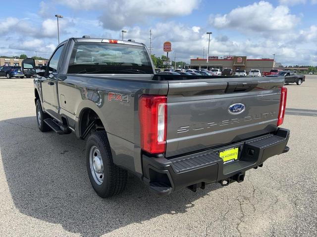 Photo of 2025 Gray Ford F-250