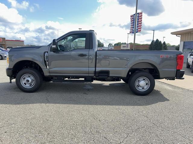 Photo of 2025 Gray Ford F-250