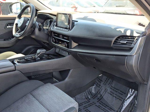 Photo of 2023 Gun Metallic Nissan Rogue