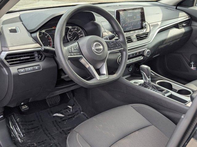 Photo of 2024 Super Black Nissan Altima
