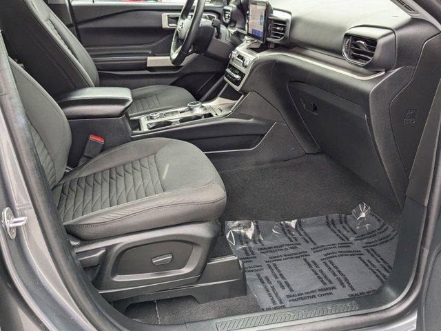 Photo of 2021 Carbonized Gray Metallic Ford Explorer