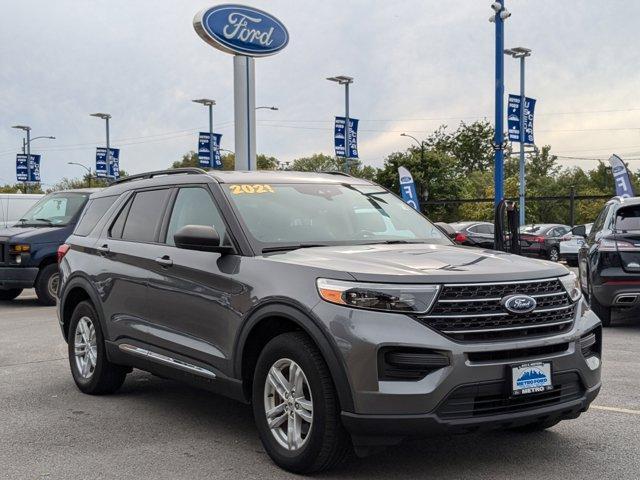 Photo of 2021 Carbonized Gray Metallic Ford Explorer