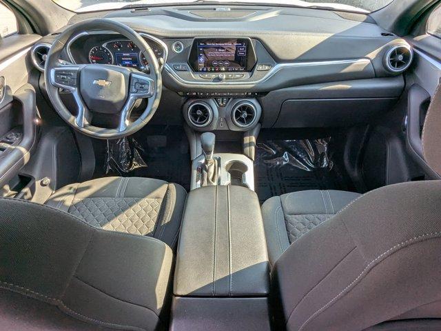 Photo of 2022 Summit White Chevrolet Blazer