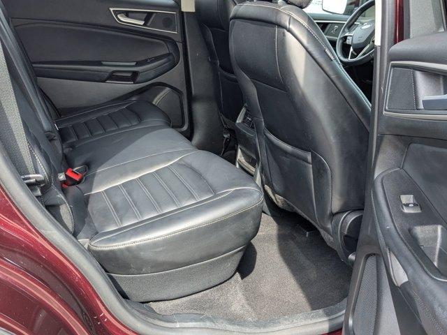 Photo of 2024 Burgundy Velvet Metallic Tinted Clearcoat Ford Edge