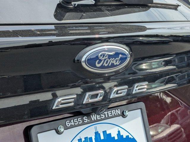 Photo of 2024 Burgundy Velvet Metallic Tinted Clearcoat Ford Edge