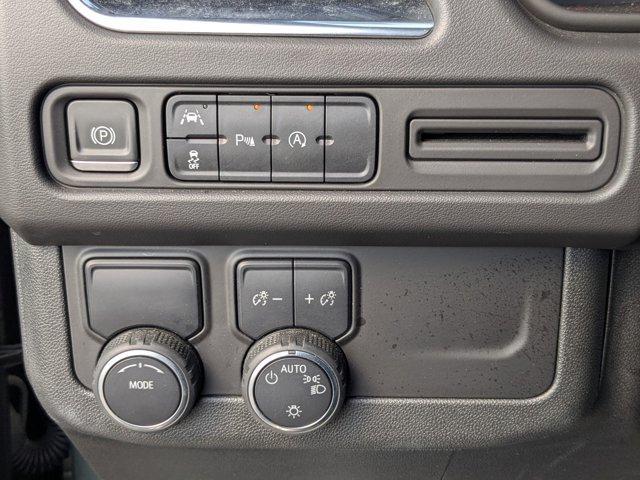 Photo of 2023 Silver Sage Metallic Chevrolet Suburban