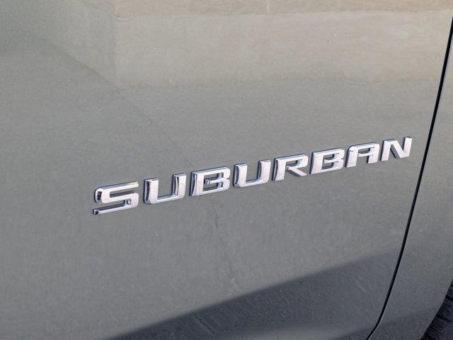 Photo of 2023 Silver Sage Metallic Chevrolet Suburban