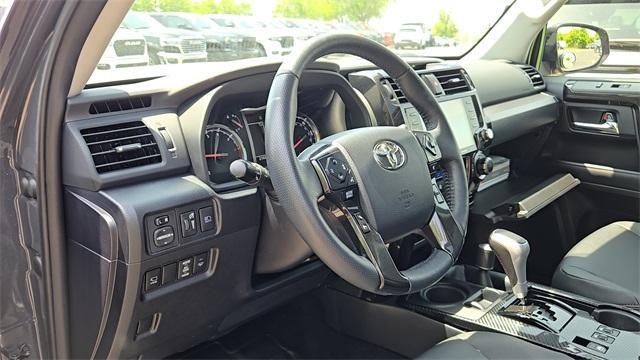 Photo of 2024 Gray Toyota 4Runner