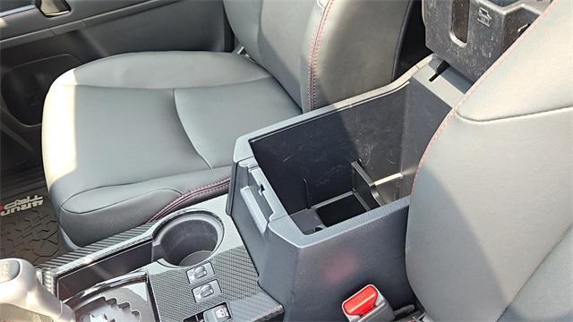Photo of 2024 Gray Toyota 4Runner