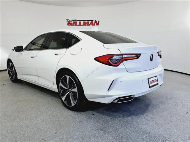 Photo of 2025 Platinum White Pearl Acura TLX