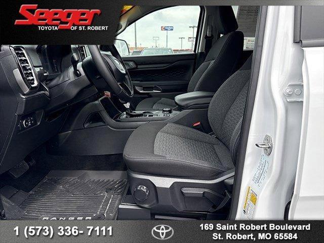 Photo of 2024 White 4X4 Ford Ranger
