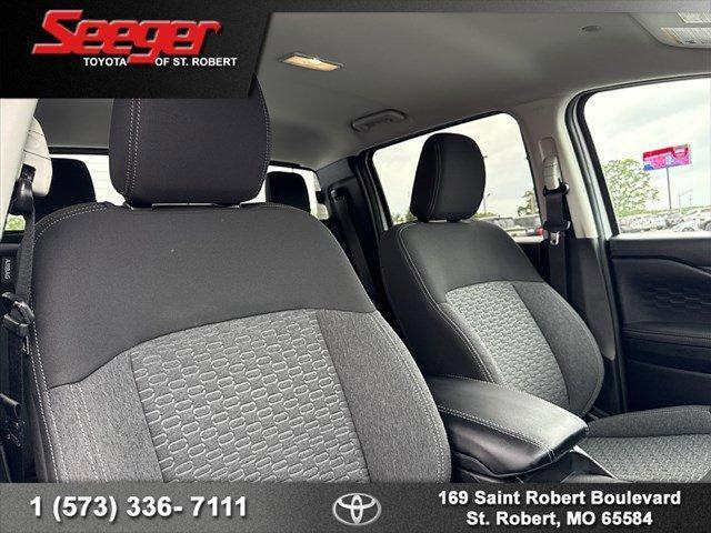 Photo of 2024 White 4X4 Ford Ranger
