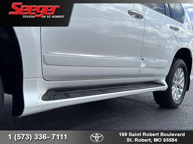Photo of 2017 Starfire Pearl Lexus GX 460