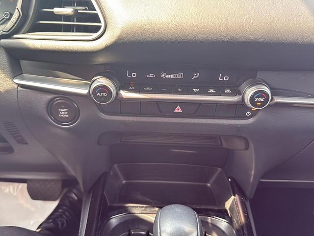 Photo of 2024 Blue Awd Mazda CX-30