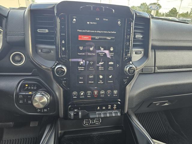 Photo of 2021 Diamond Black Crystal Pearlcoat RAM 1500