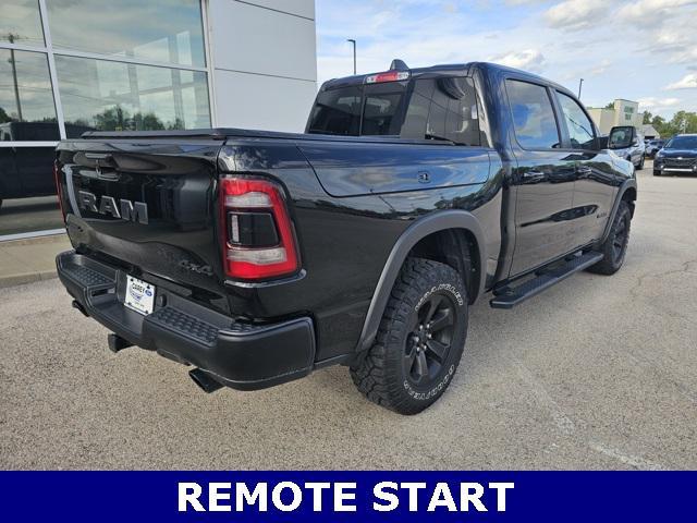 Photo of 2021 Diamond Black Crystal Pearlcoat RAM 1500