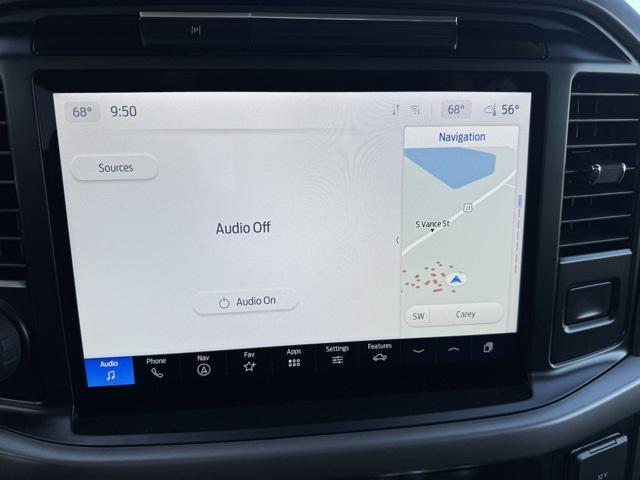 Photo of 2025 Oxford White Ford F-150
