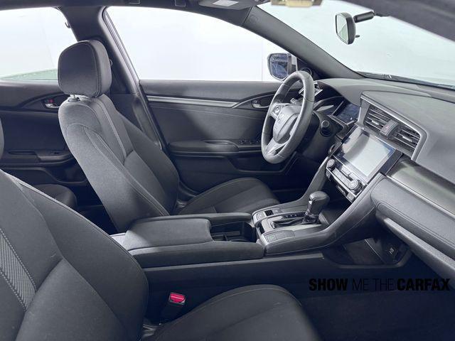 Photo of 2018 Silver Metallic Honda Civic
