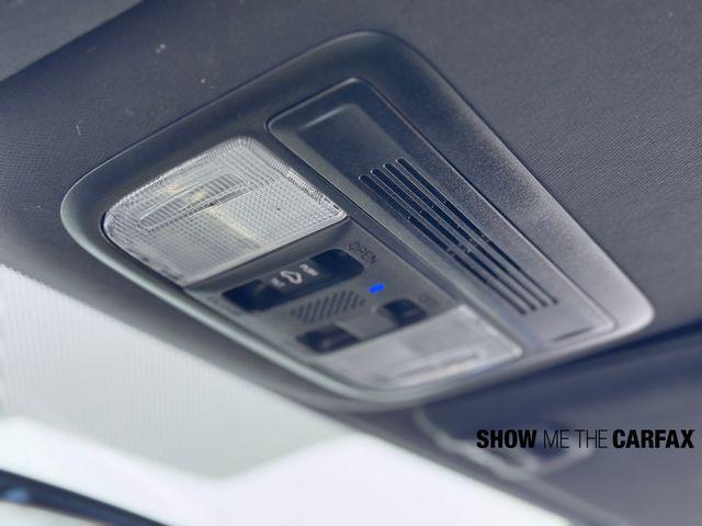 Photo of 2018 Silver Metallic Honda Civic