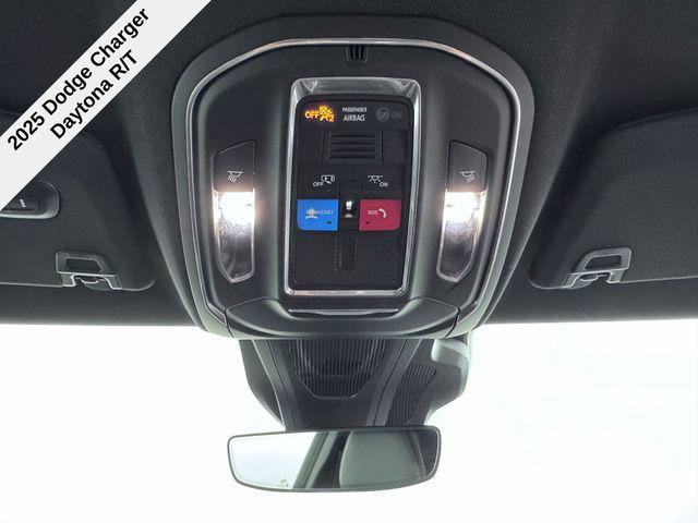 Photo of 2025 Diamond Black Crystal Pearlcoat Dodge Charger Daytona