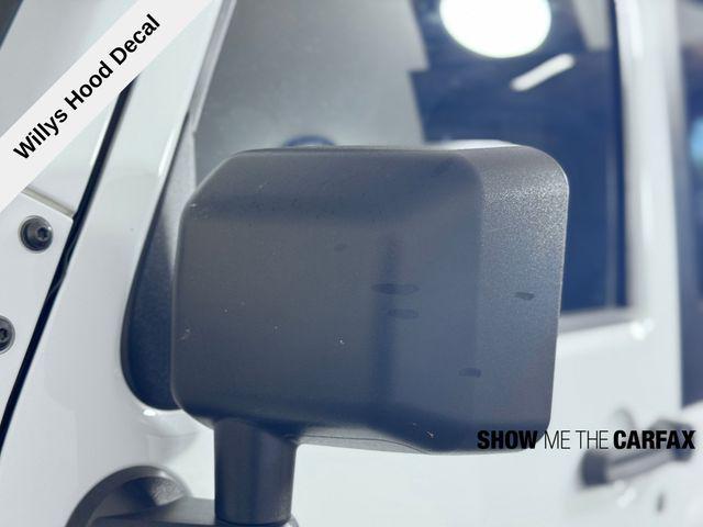 Photo of 2016 Bright White Clearcoat Jeep Wrangler