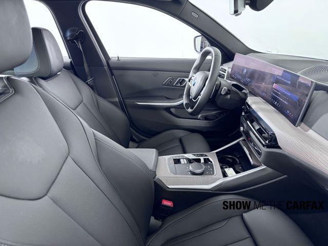 Photo of 2025 Gray BMW 330