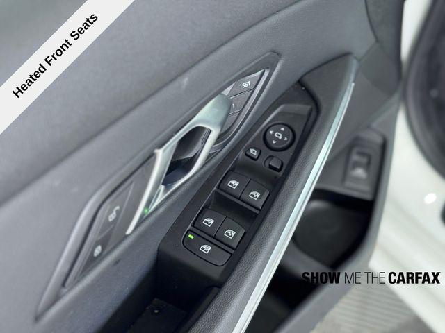 Photo of 2025 Gray BMW 330