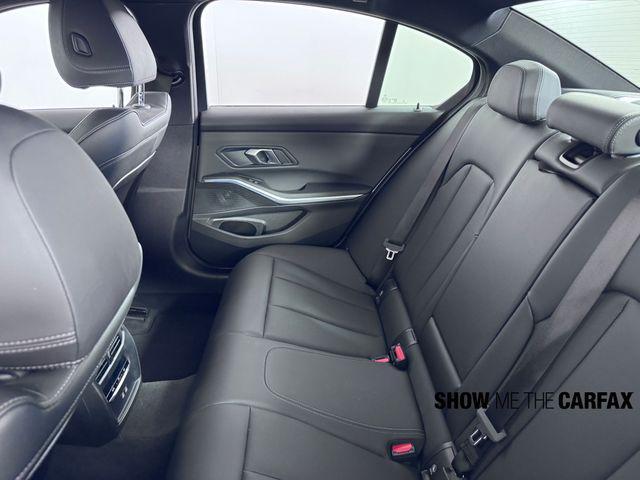 Photo of 2025 Gray BMW 330
