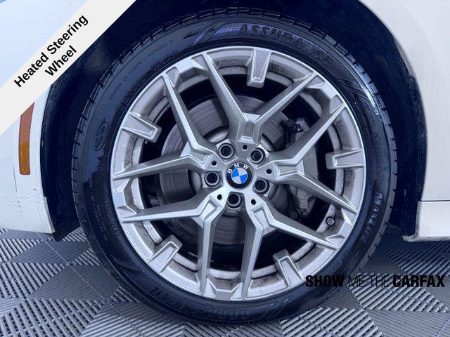 Photo of 2025 Gray BMW 330