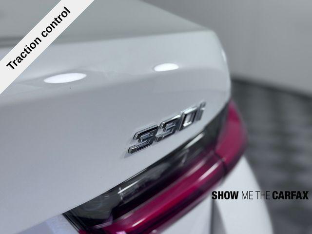 Photo of 2025 Gray BMW 330