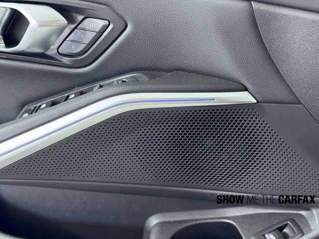 Photo of 2025 Gray BMW 330