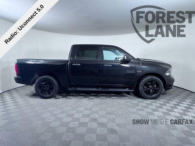 Photo of 2016 Brilliant Black Crystal Pearlcoat RAM 1500
