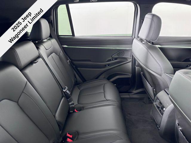 Photo of 2025 Silver Zynith Clearcoat Jeep Wagoneer S