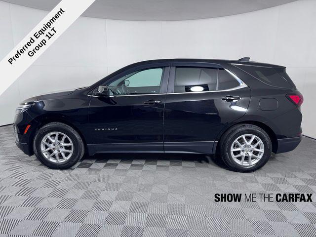 Photo of 2023 Mosaic Black Metallic Chevrolet Equinox