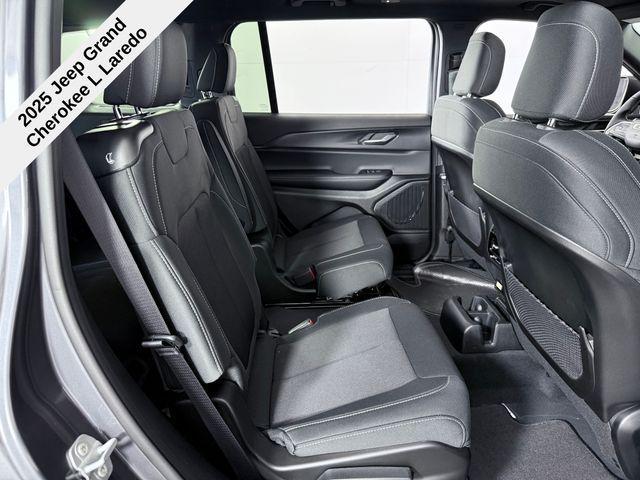 Photo of 2025 Baltic Gray Metallic Clearcoat Jeep Grand Cherokee L