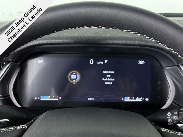 Photo of 2025 Baltic Gray Metallic Clearcoat Jeep Grand Cherokee L