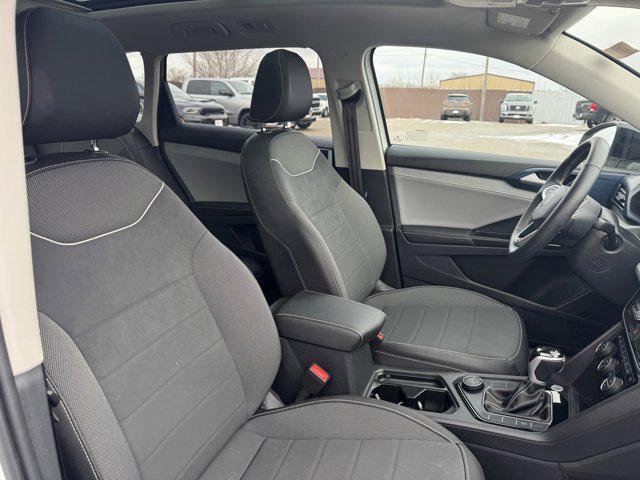 Photo of 2024 White Volkswagen Taos