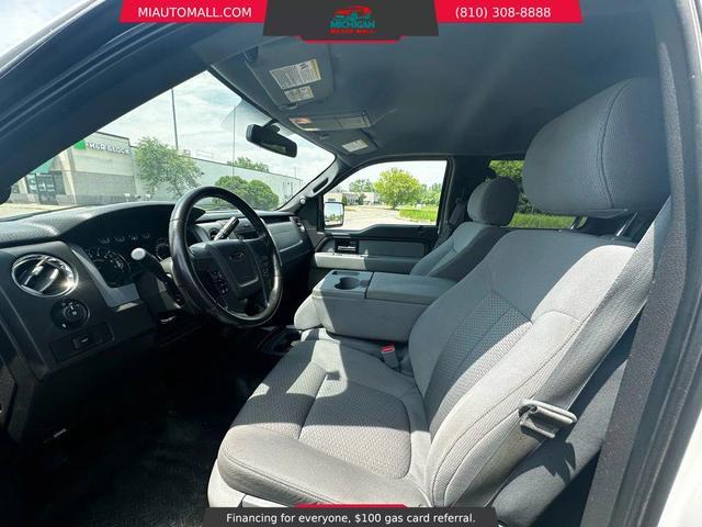 Photo of 2014 Oxford White Ford F-150