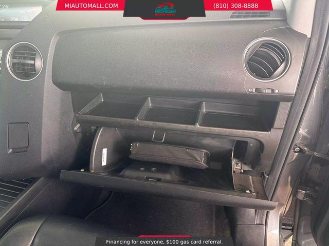Photo of 2011 Gray Honda Pilot