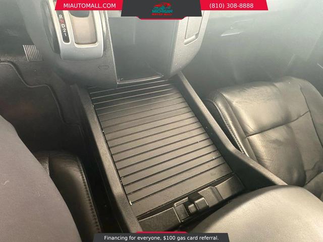 Photo of 2011 Gray Honda Pilot