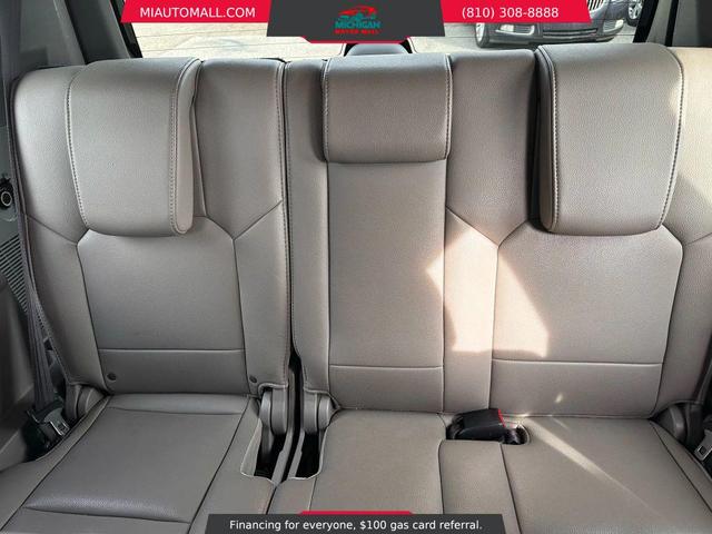 Photo of 2012 Taffeta White Honda Pilot