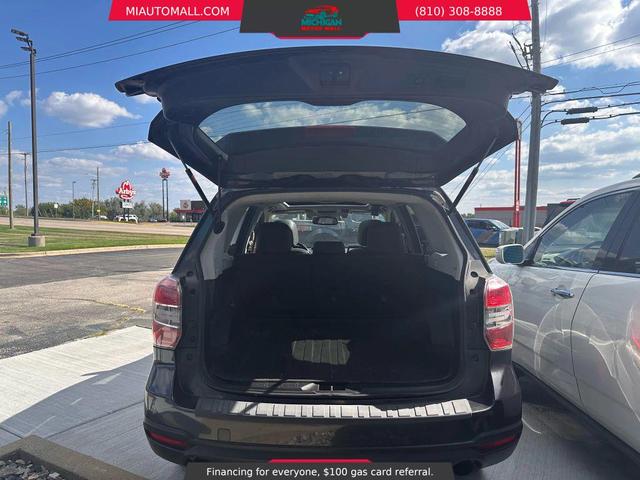 Photo of 2016 Crystal Black Silica Subaru Forester