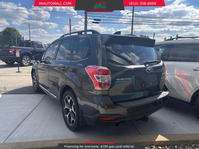 Photo of 2016 Crystal Black Silica Subaru Forester